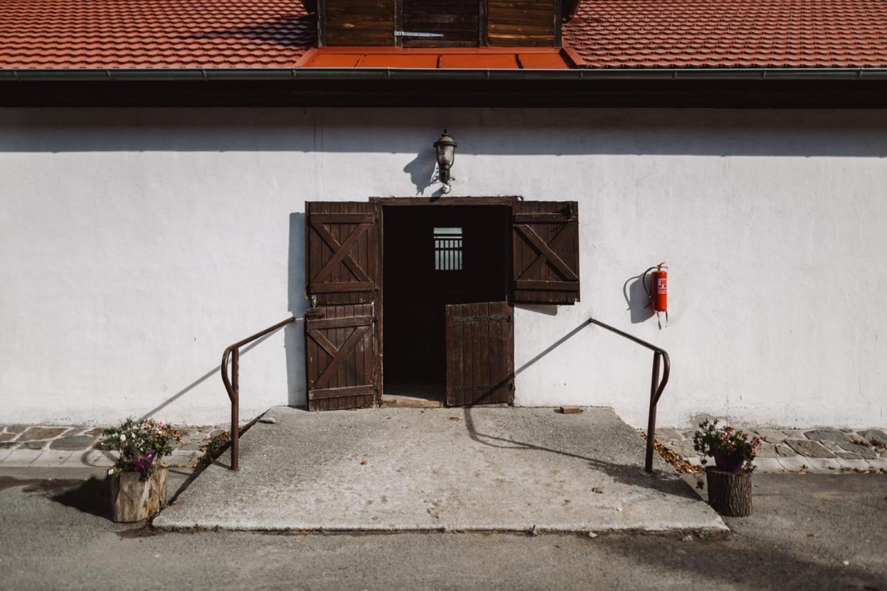 Farma Klokocov Villa Vitkov Exterior photo